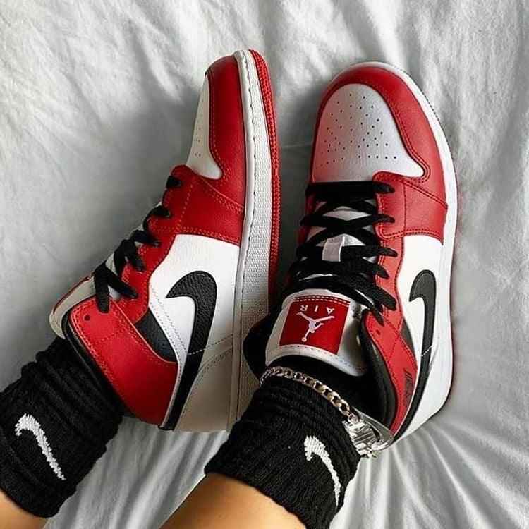 Custom RED Black White Jordan 1 CHICAGO Sneakerhypes SneakerNational
