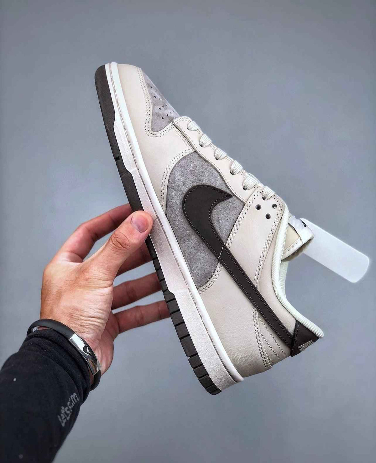 SB Dunk Low x LV Monogram K24