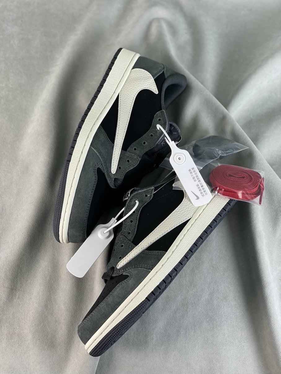 Travis Scott x Fragment x Air Jordan 1 Low DM7866-001 - Exclusive Travis Scott Air Jordan 1 Low