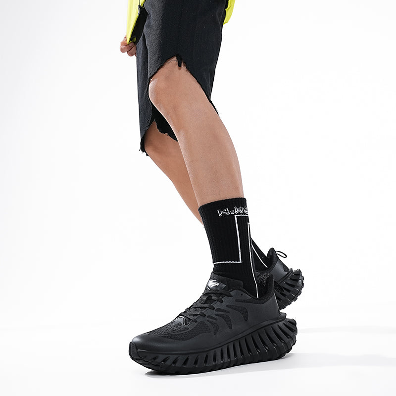Void Striker' T84 Sneakers - Luxuryurbanwear