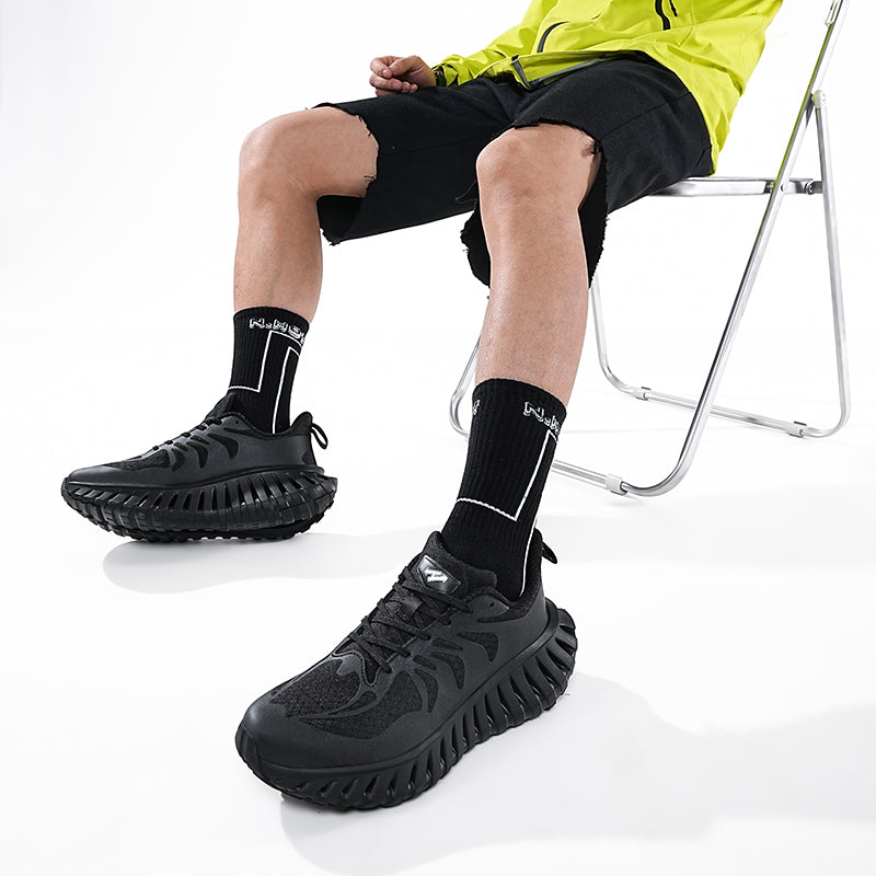 Void Striker' T84 Sneakers - Luxuryurbanwear