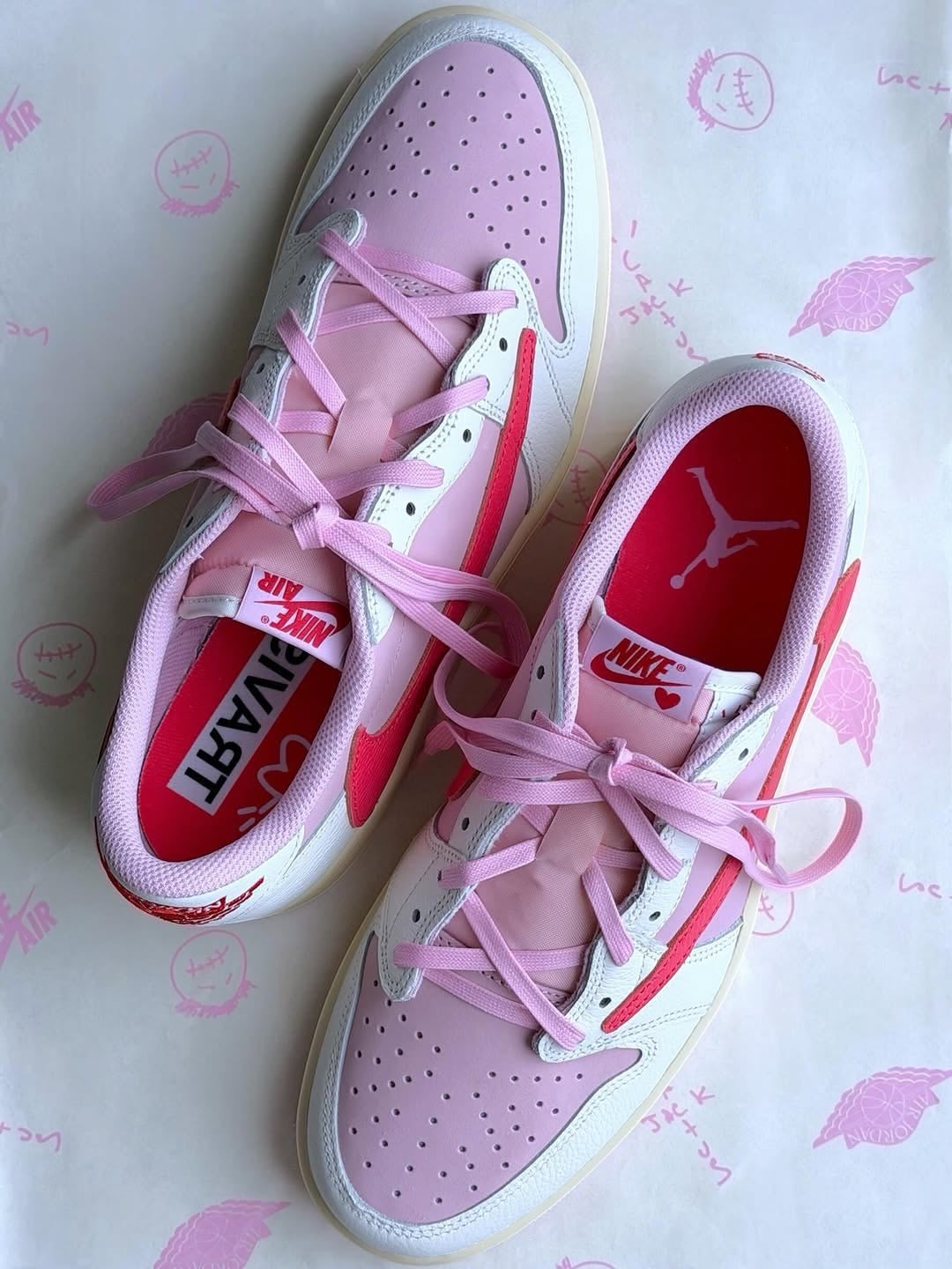 Travis Scott × AJ1 Low "Shy Pink" - Elevate Your Style