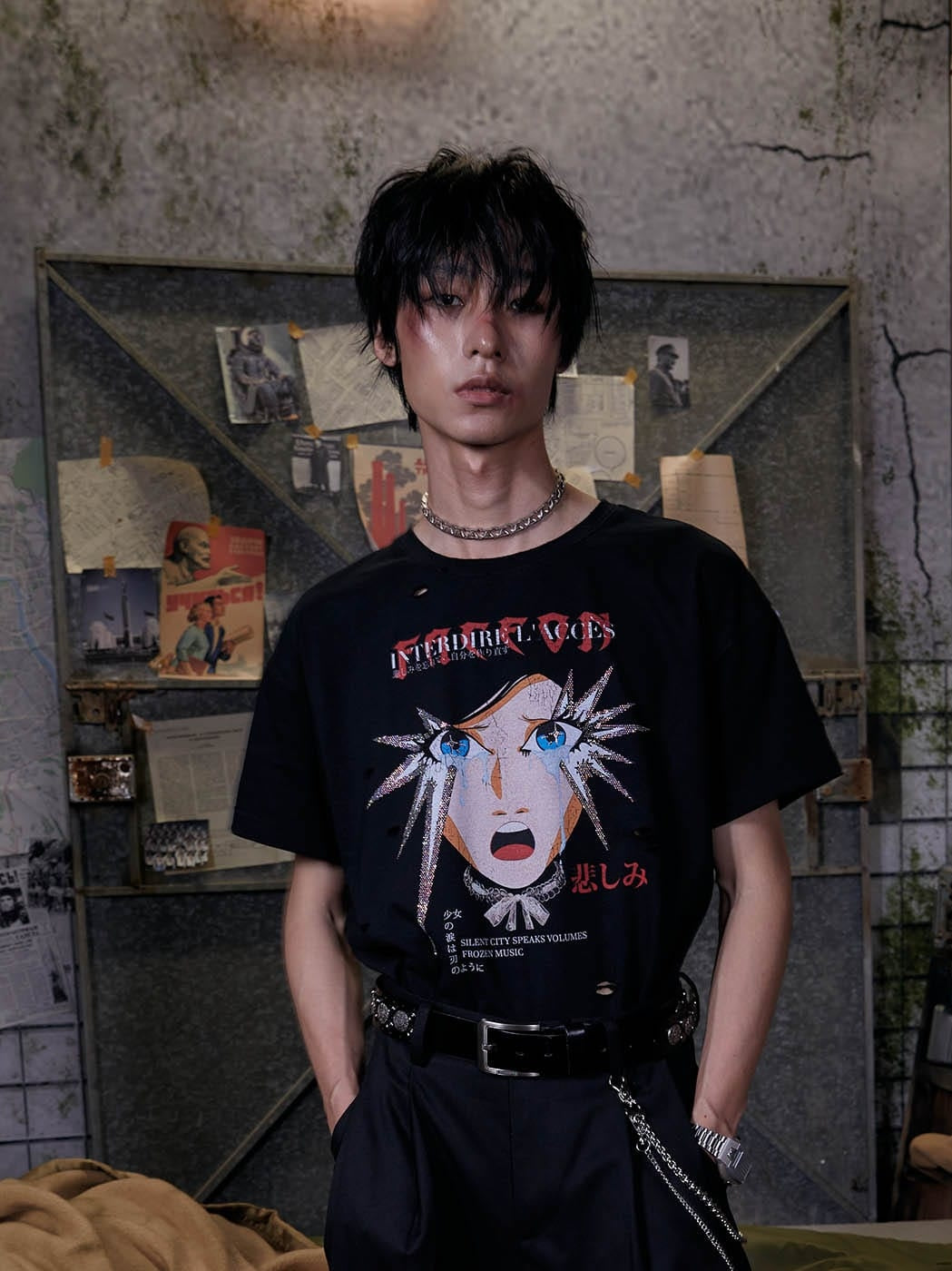 Anime Girl Graphic Tee - Notkicks