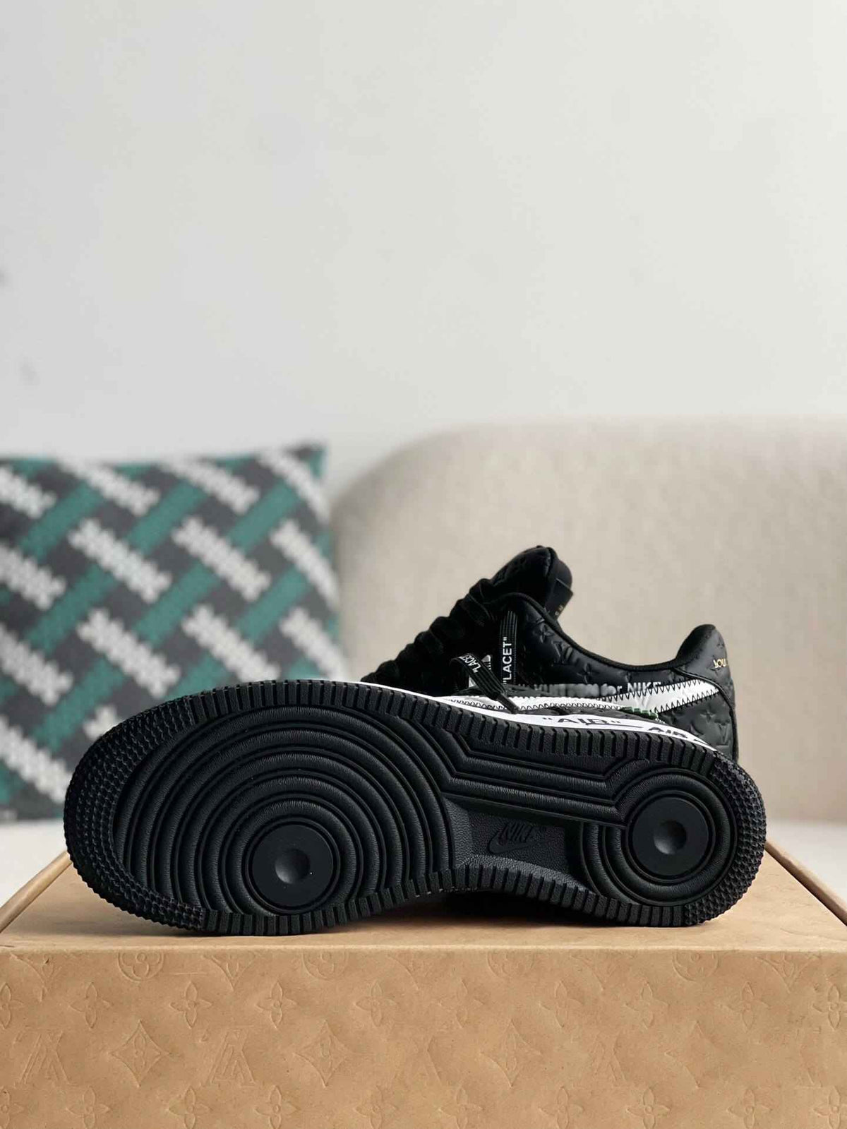 Air Force 1 Low – Black & White Monogram Leather