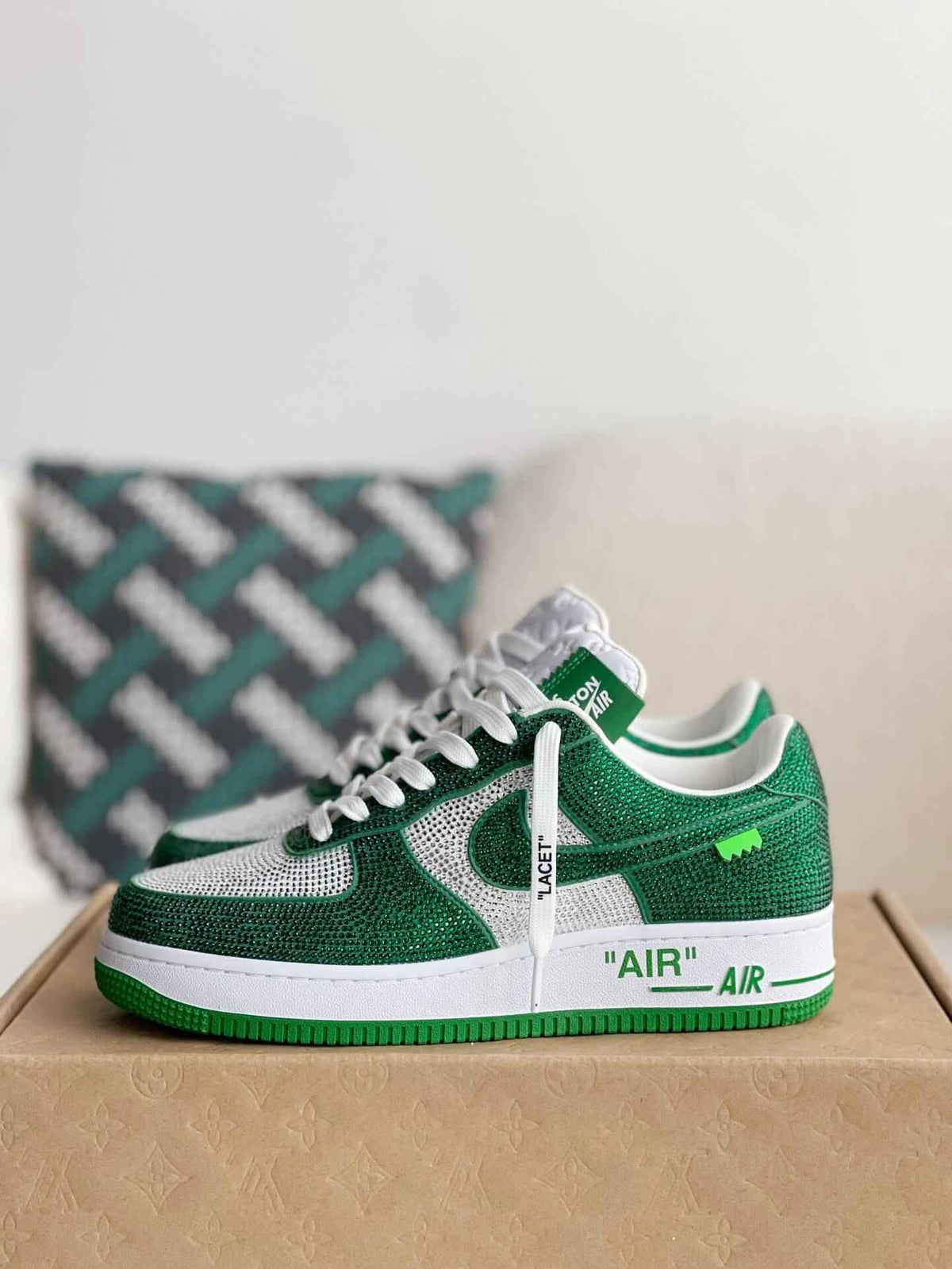Custom Air Force 1 Low – Swarovski Crystal White & Green