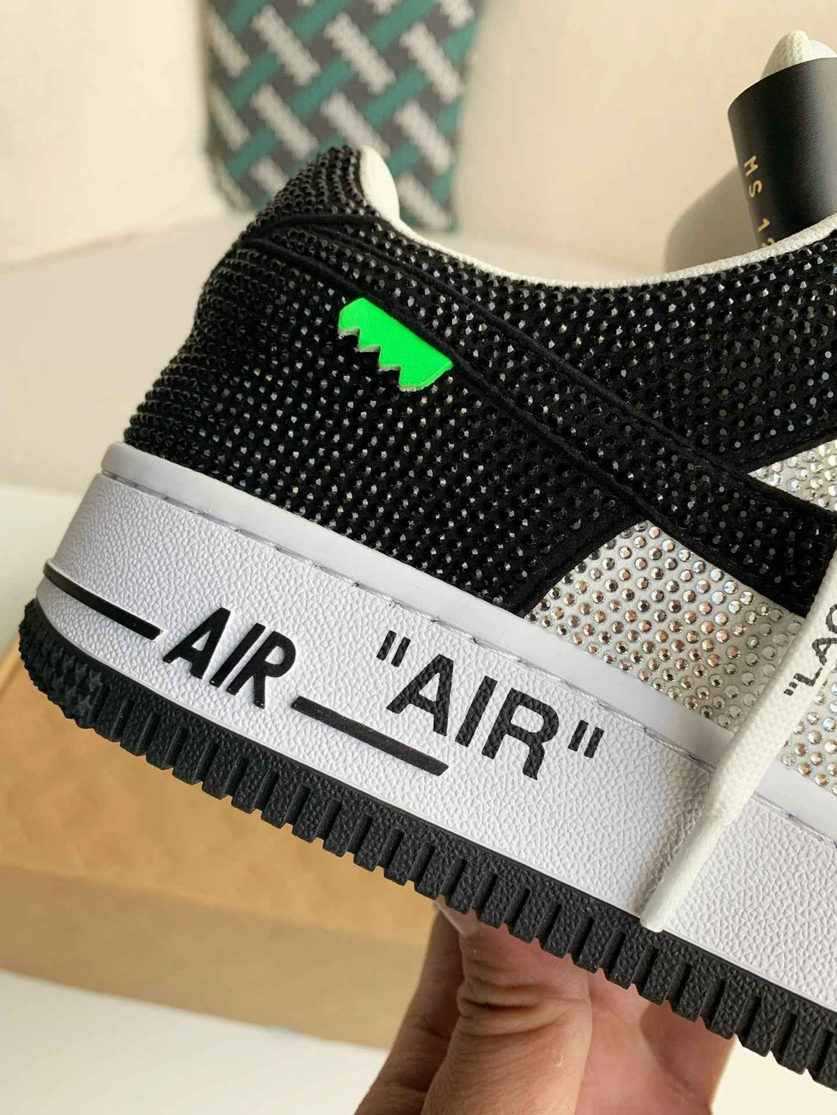Air Force 1 Low – Swarovski Crystal Black & White