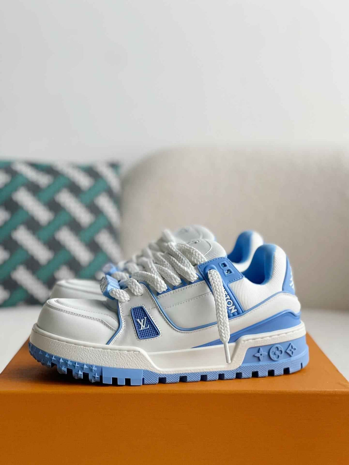 Louis Vuitton LV Maxi Trainer – White & Light Blue Calf Leather