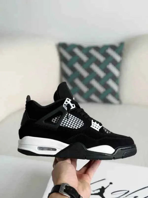 Air Jordan 4 Retro – Black and White “Oreo”