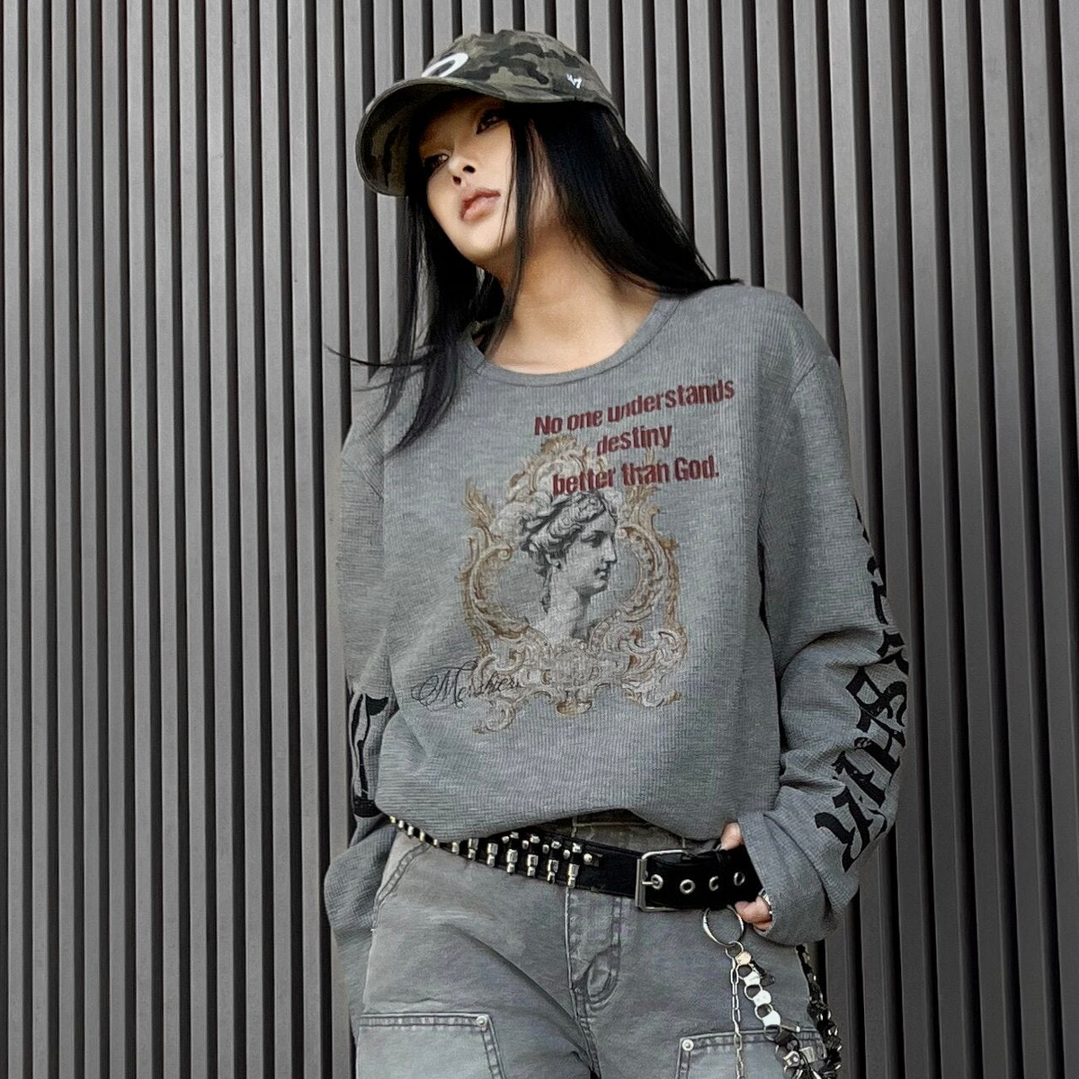 Men's Waffle Oversized Long-Sleeve Tee - Notkicks