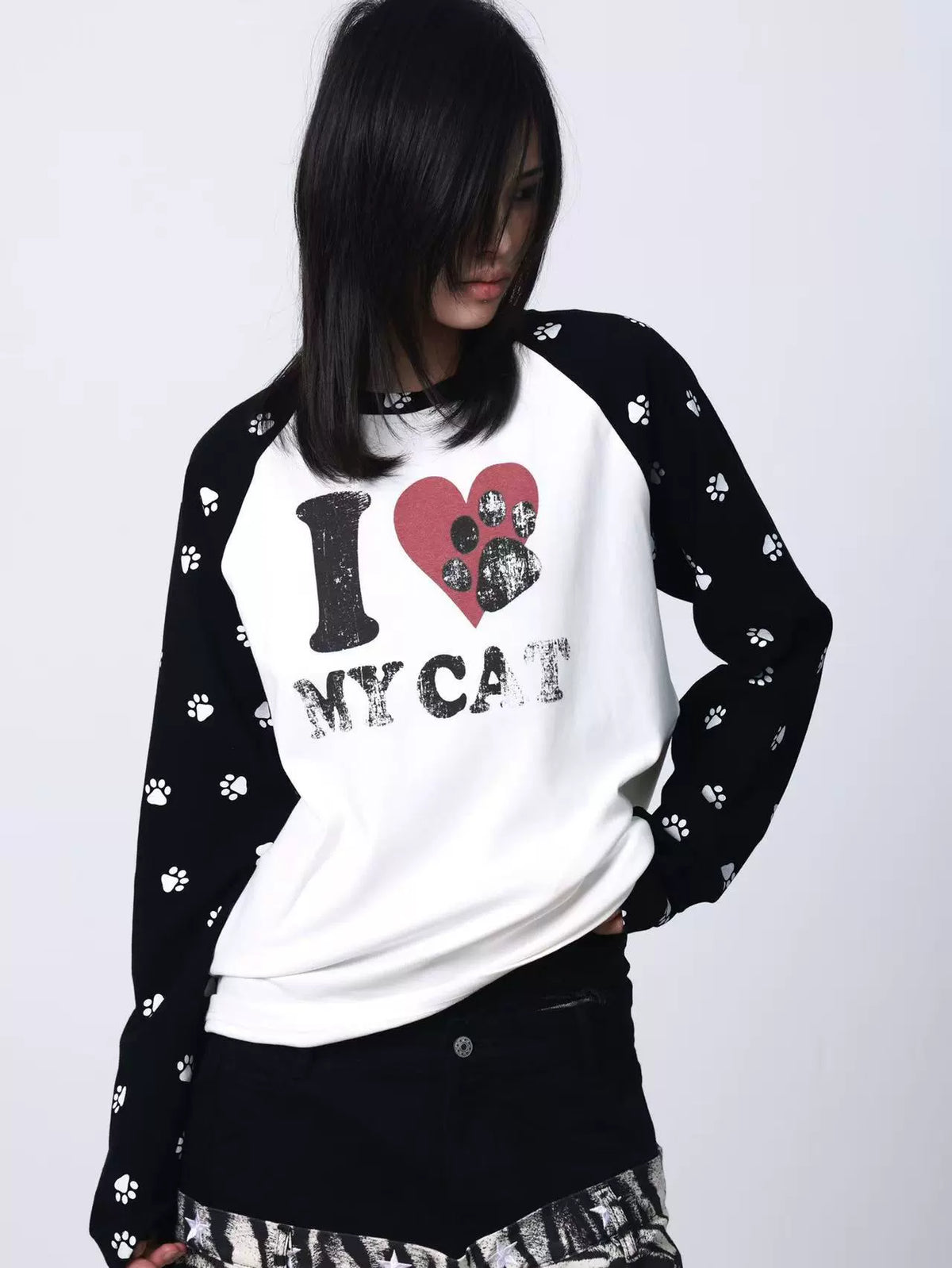 Pawprint Heart Cat Raglan Long-Sleeve Tee - Notkicks
