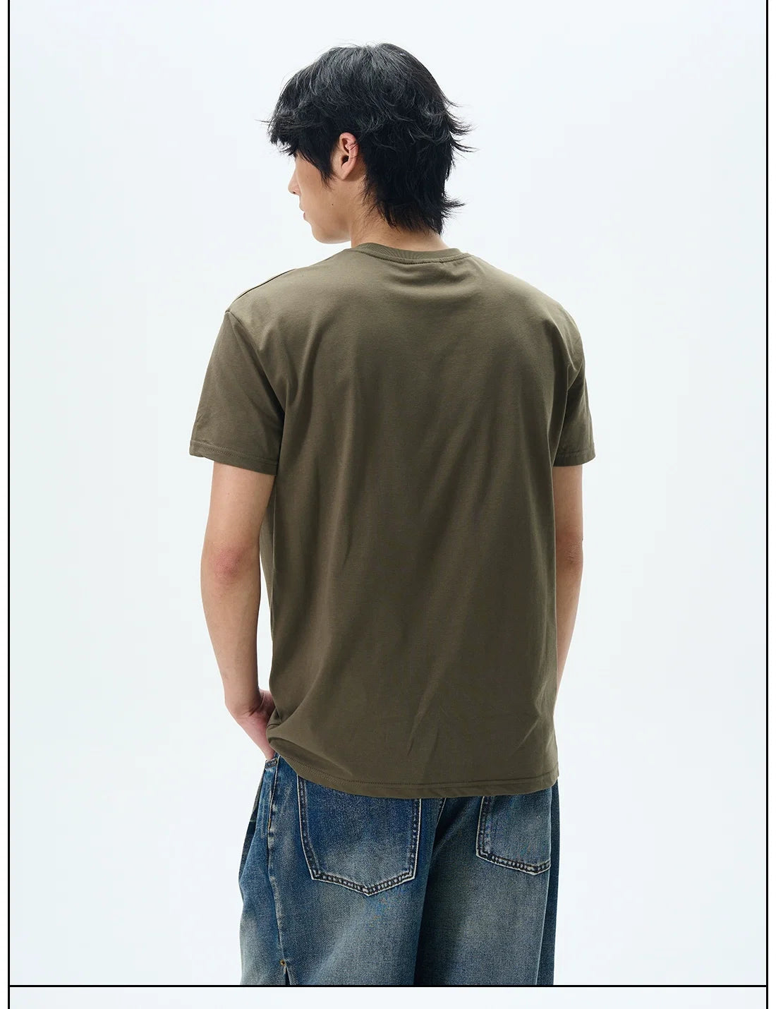 Classic Minimalist Crew Neck T-Shirt - Notkicks