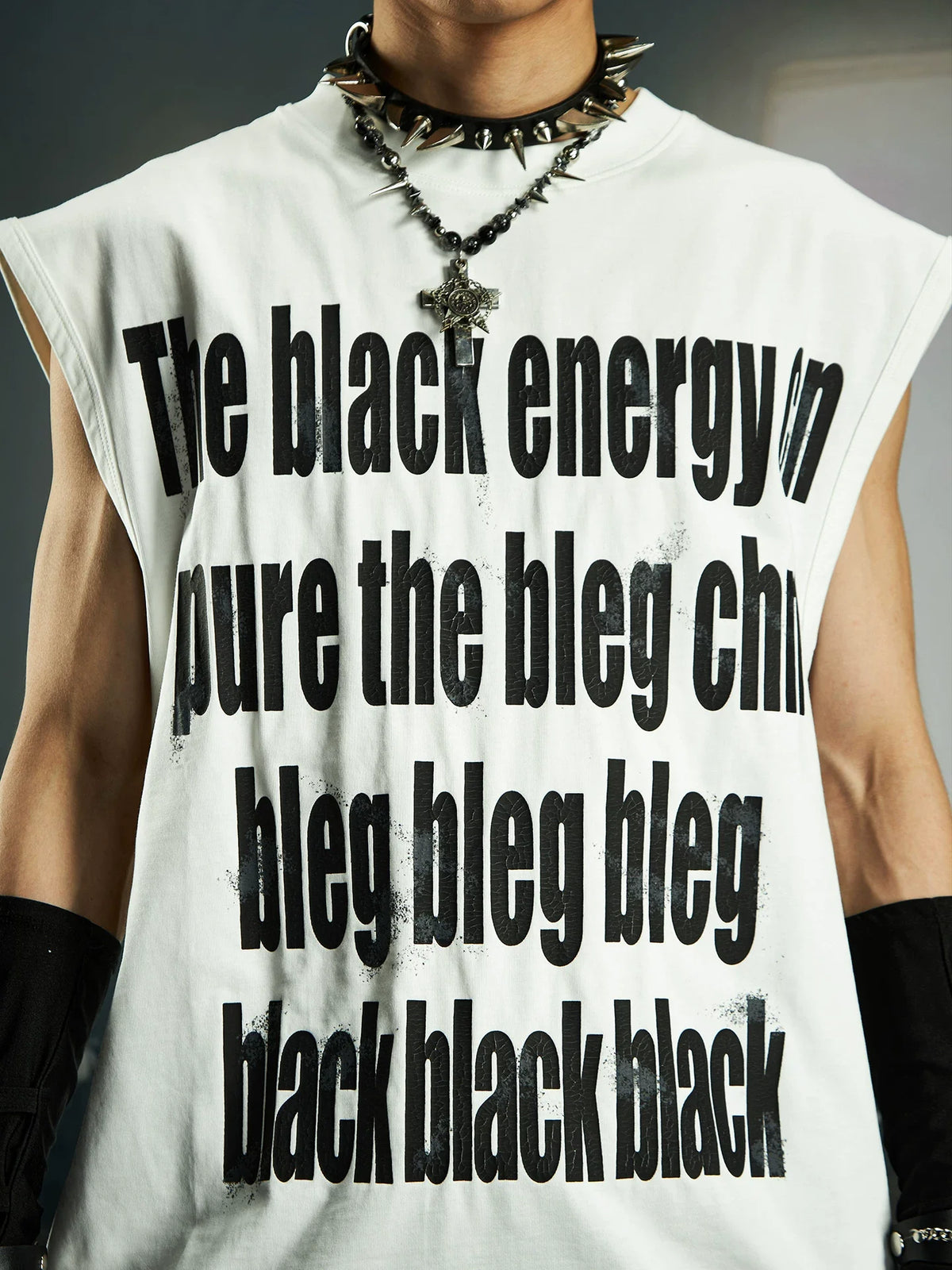 Black Energy Statement Muscle Tee - Notkicks