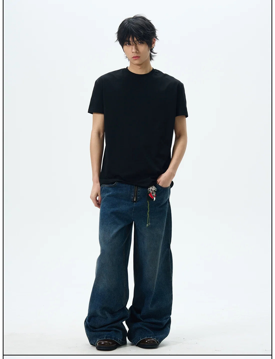 Classic Minimalist Crew Neck T-Shirt - Notkicks