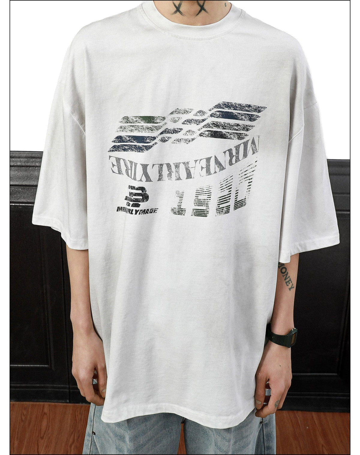 Gridline Drift Graphic Oversized Tee - Notkicks