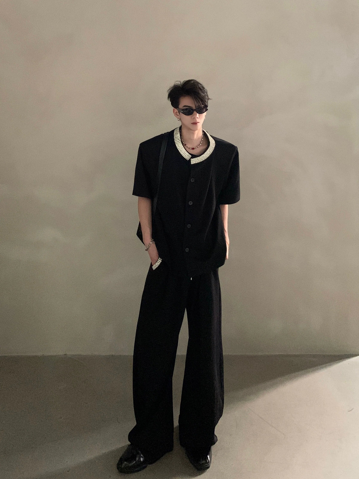 Black Short Sleeve Button-Up Shirt with Embellished Gem Collar - Notkicks