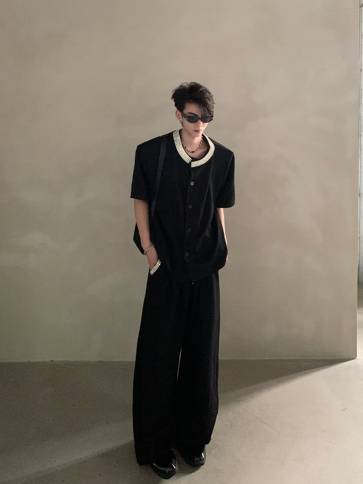 Black Short Sleeve Button-Up Shirt with Embellished Gem Collar - Notkicks