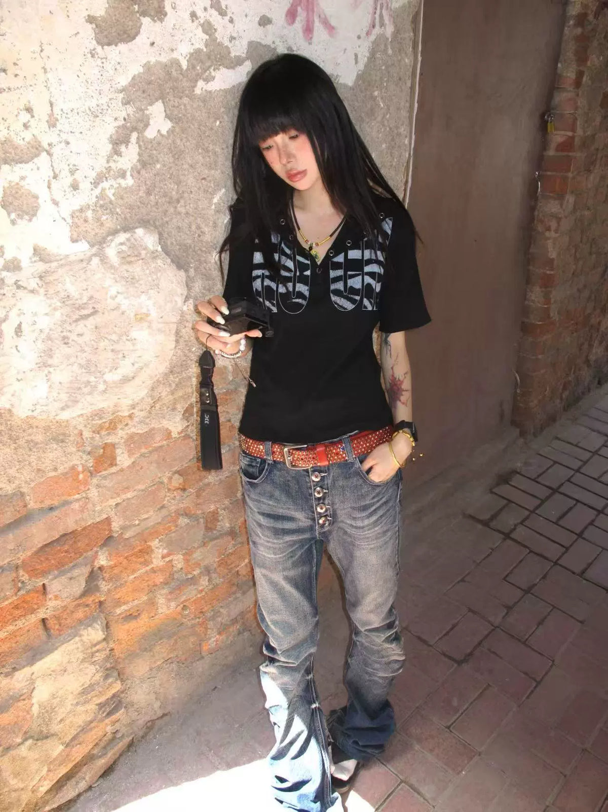 Midnight Rivet Hooded Graphic Tee - Notkicks