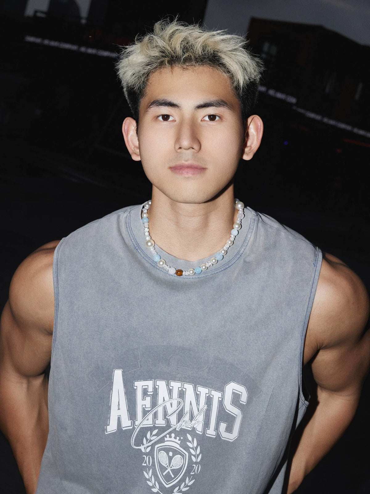 Sleeveless AENNIS Graphic Muscle Tee - Notkicks