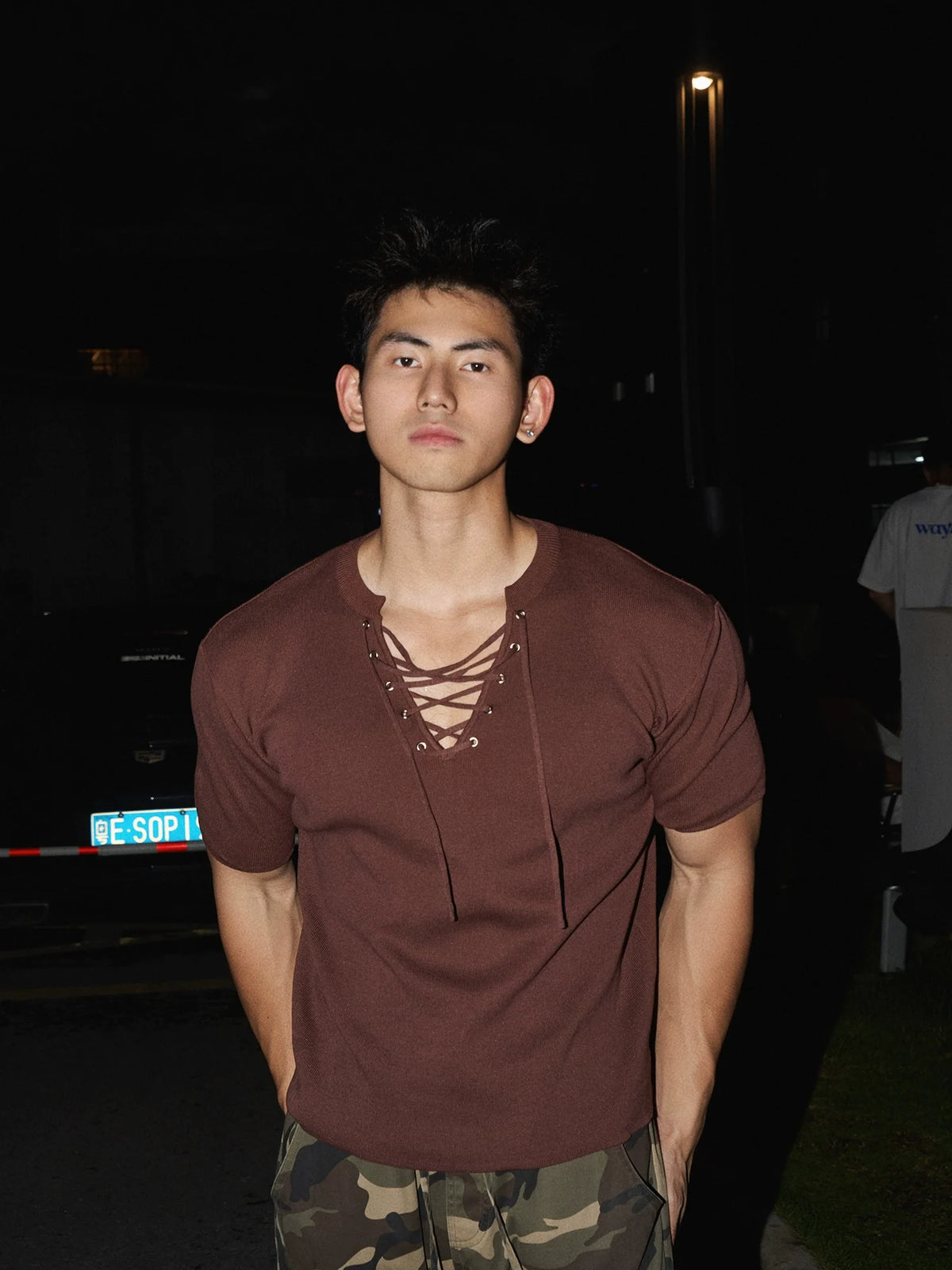 Lace-Up T-Shirt - Notkicks