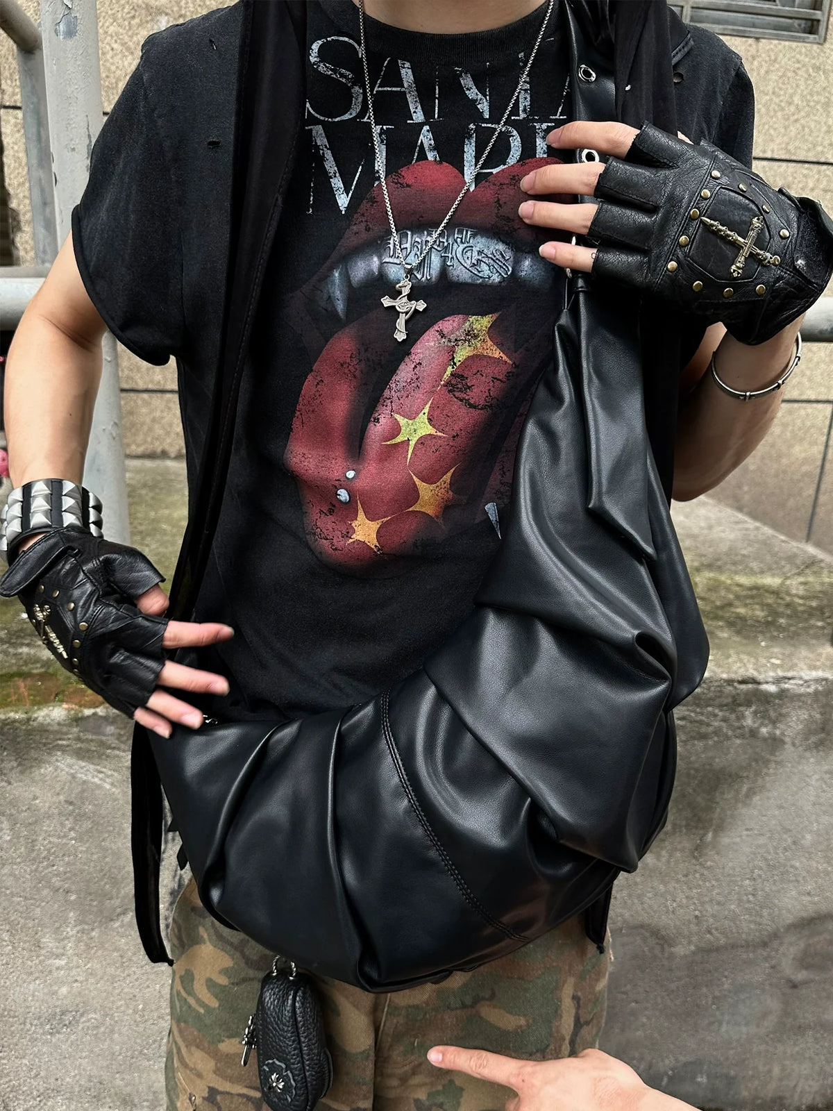 Vampire Tongue Graphic Tee - Notkicks
