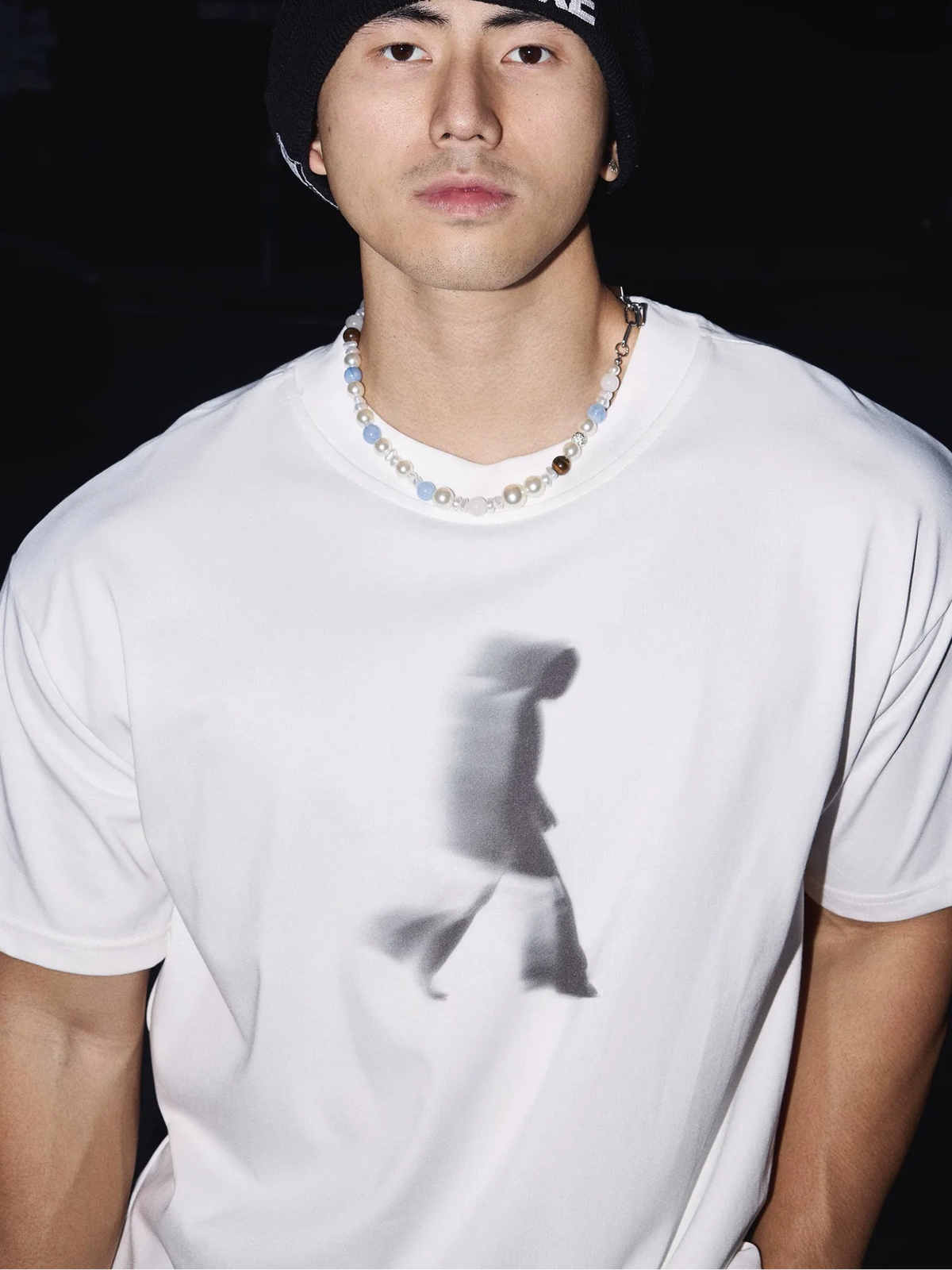 Blurred Walker Graphic White Tee - Notkicks
