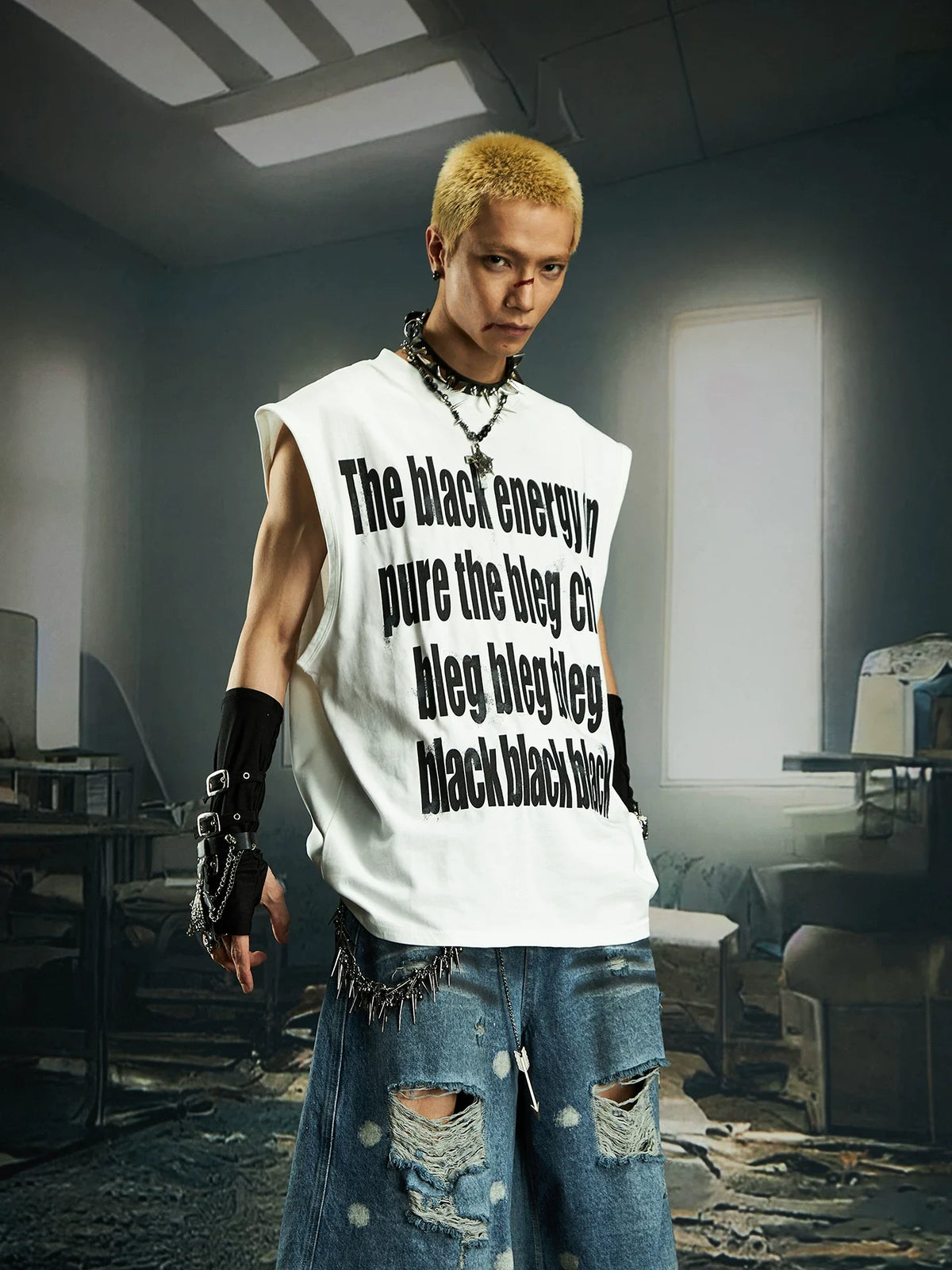 Black Energy Statement Muscle Tee - Notkicks