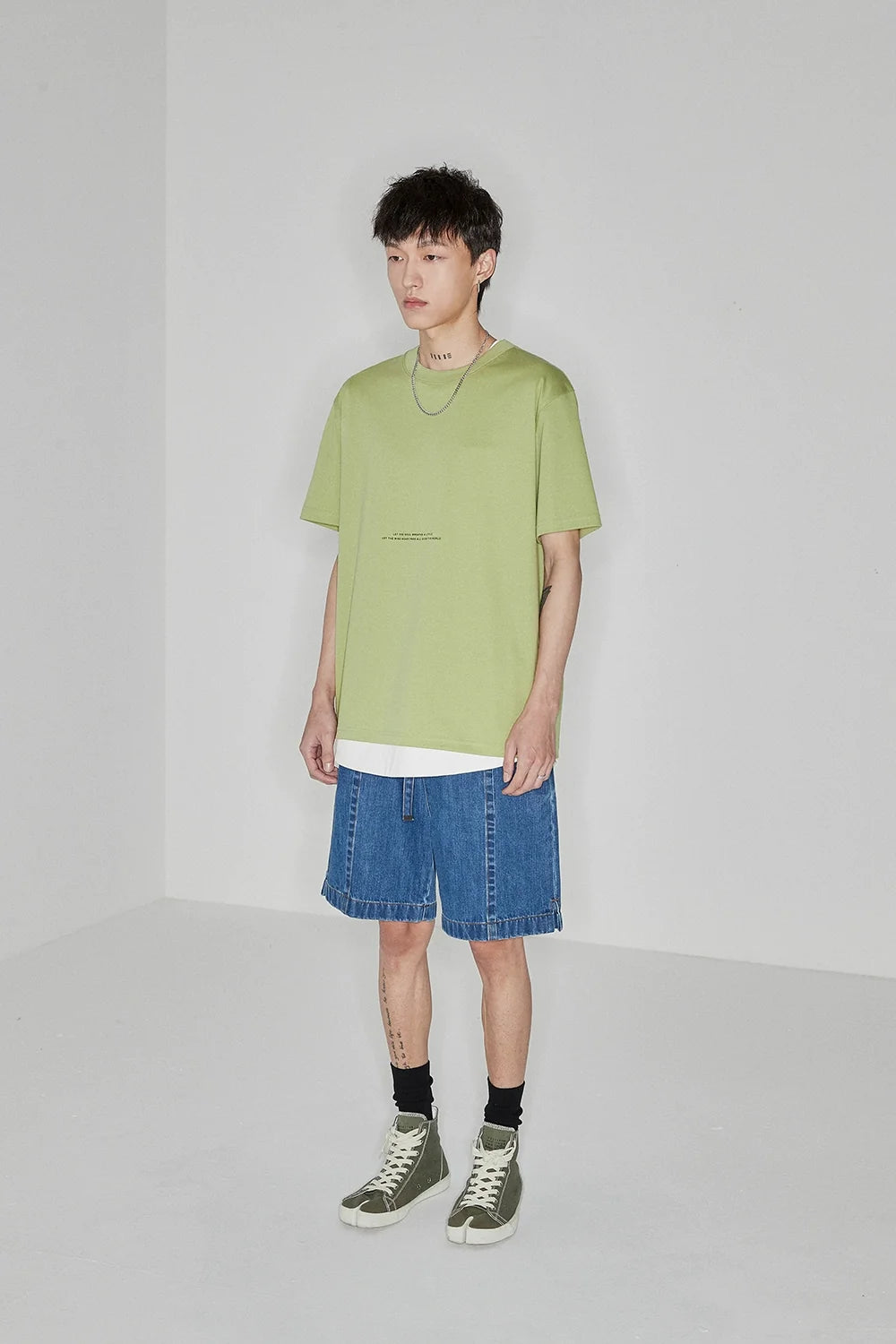 Color Block Letter Print Standard Tee - Notkicks