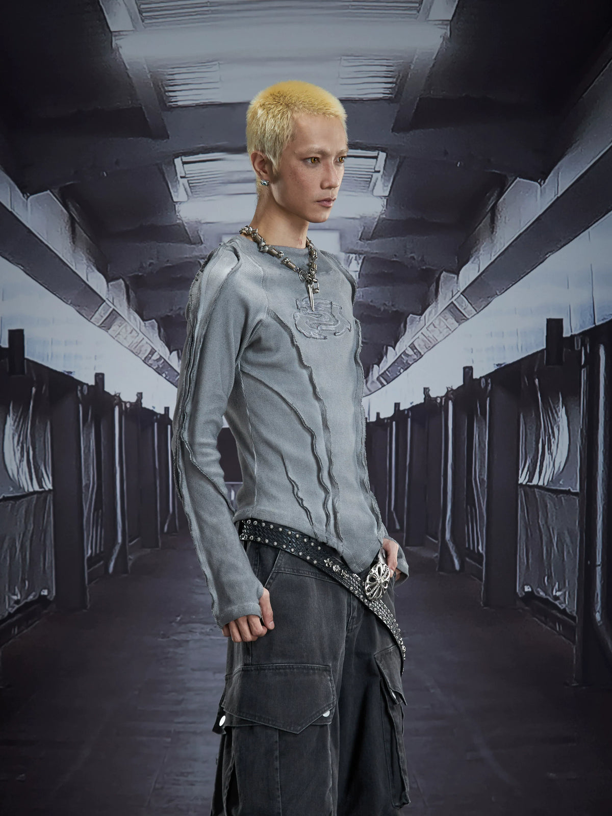 Spectral Spine Ruched Longsleeve Top - Notkicks