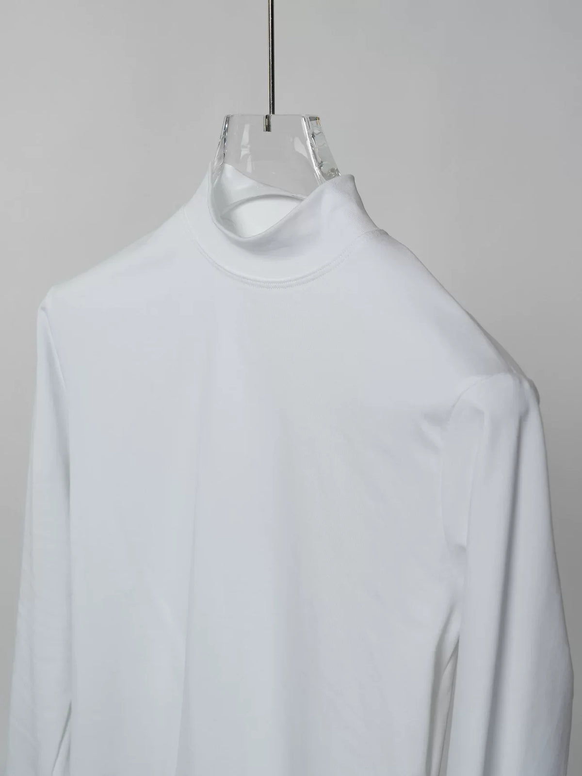 Blank Signal Stretch Turtleneck Base Layer - Notkicks