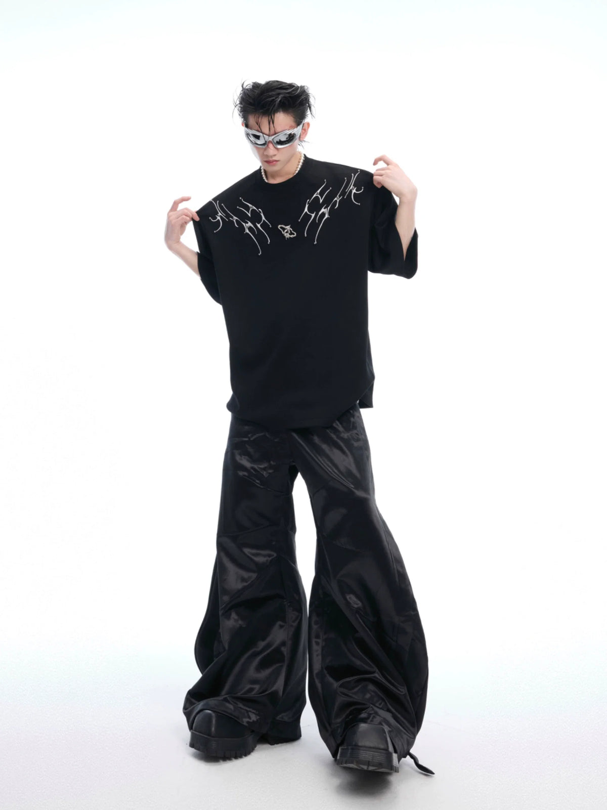 Crystal Wing White Oversized Tee - Notkicks