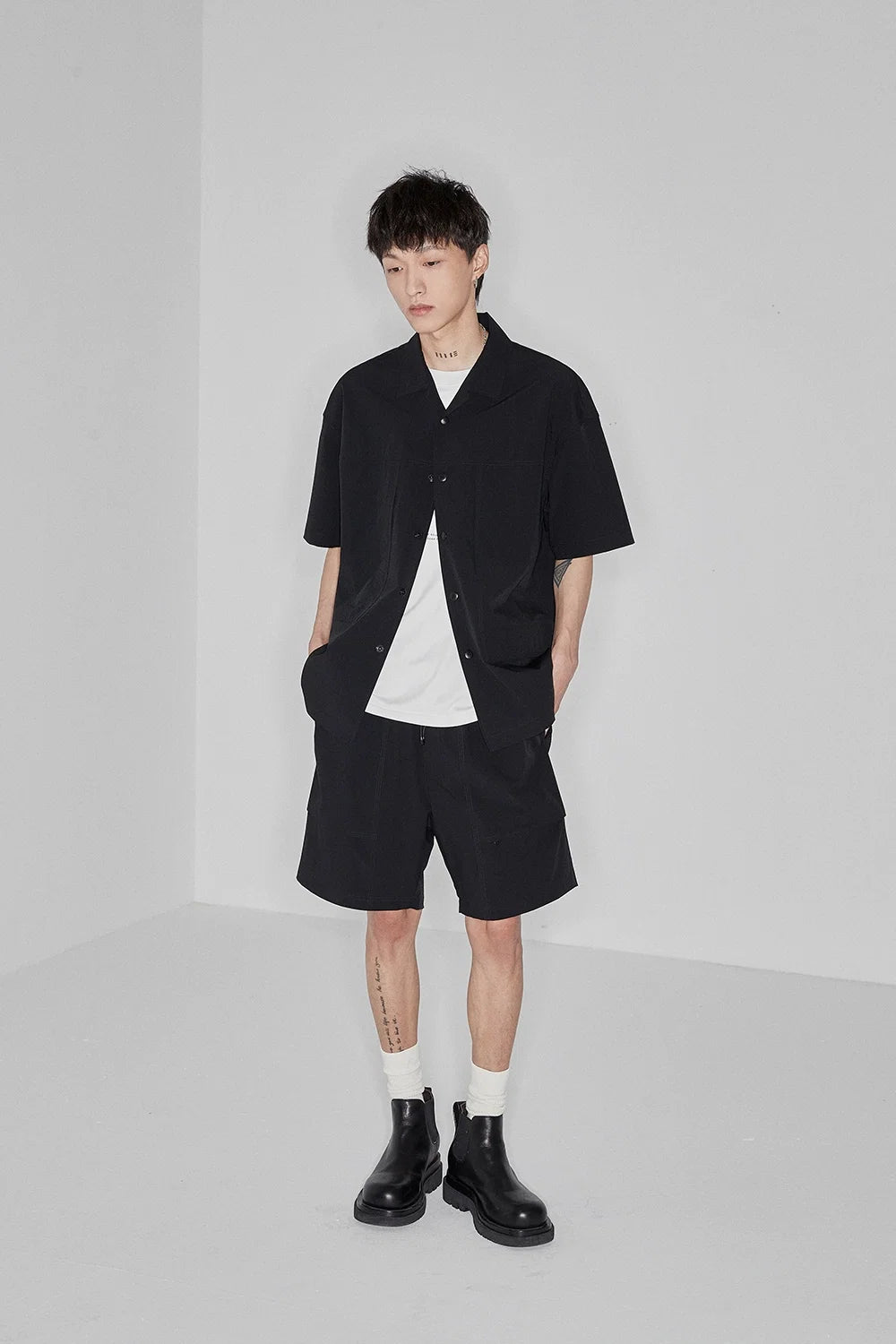 Color Block Letter Print Standard Tee - Notkicks