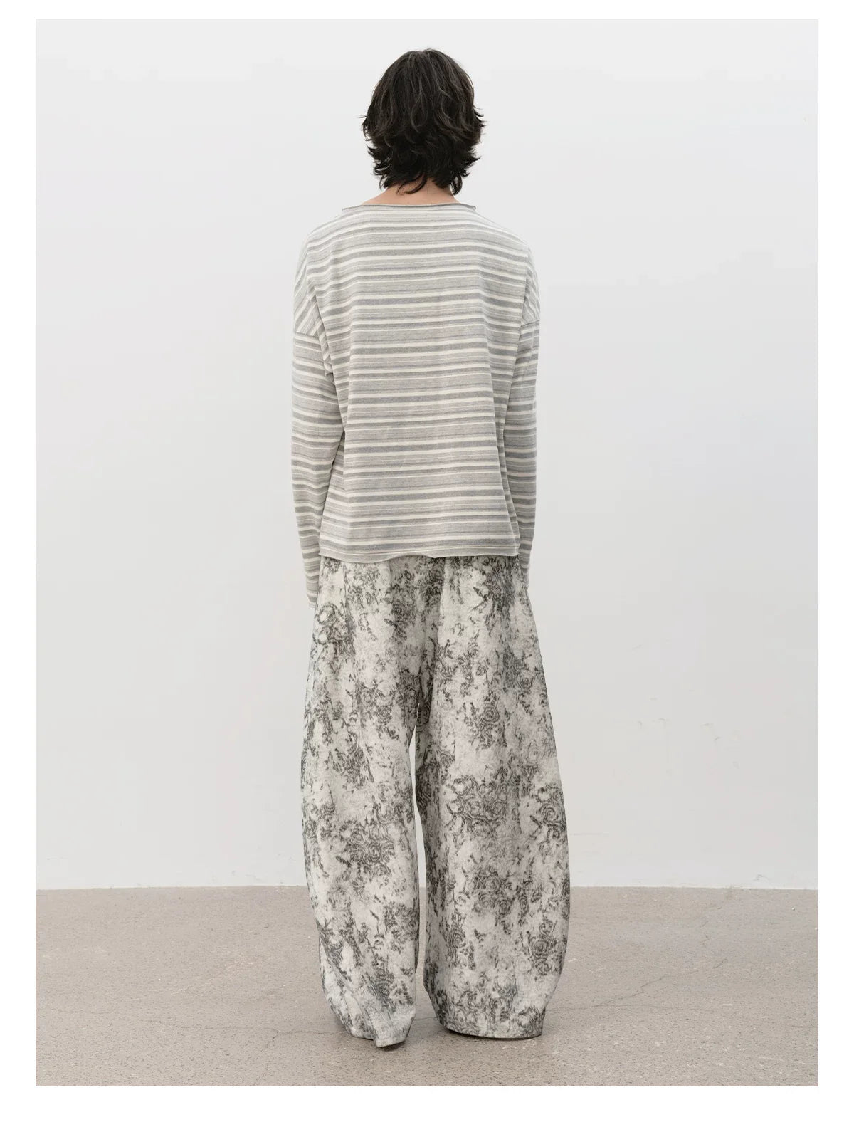 Soft Grey Horizontal-Stripe Relaxed Long-Sleeve Tee - Notkicks