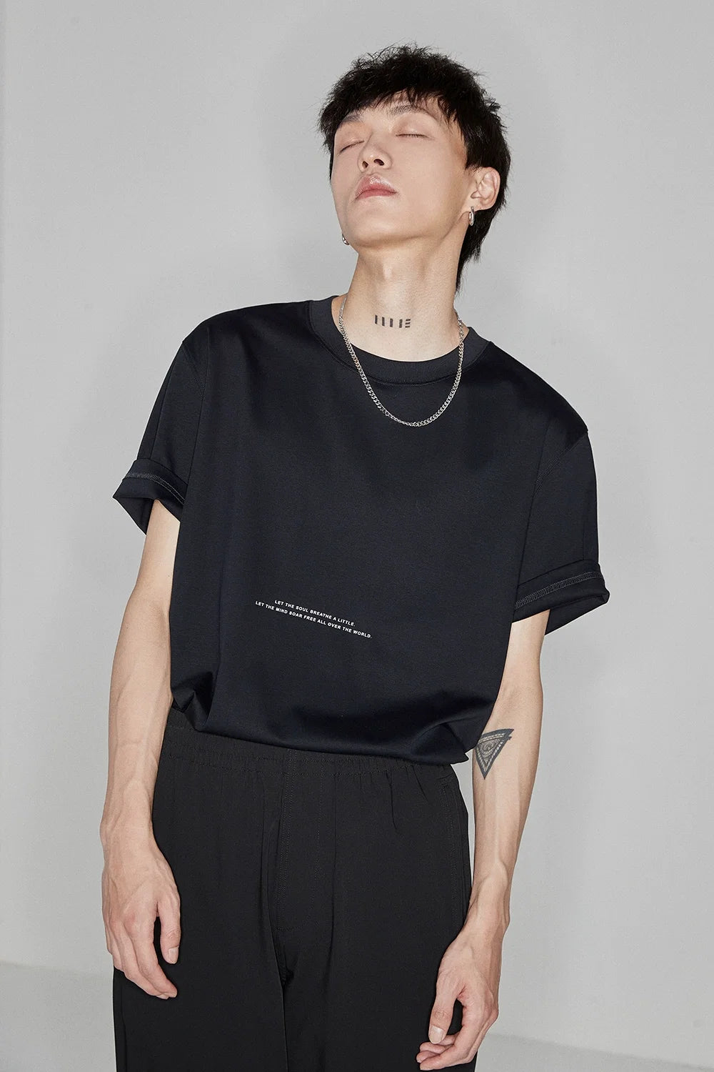 Color Block Letter Print Standard Tee - Notkicks