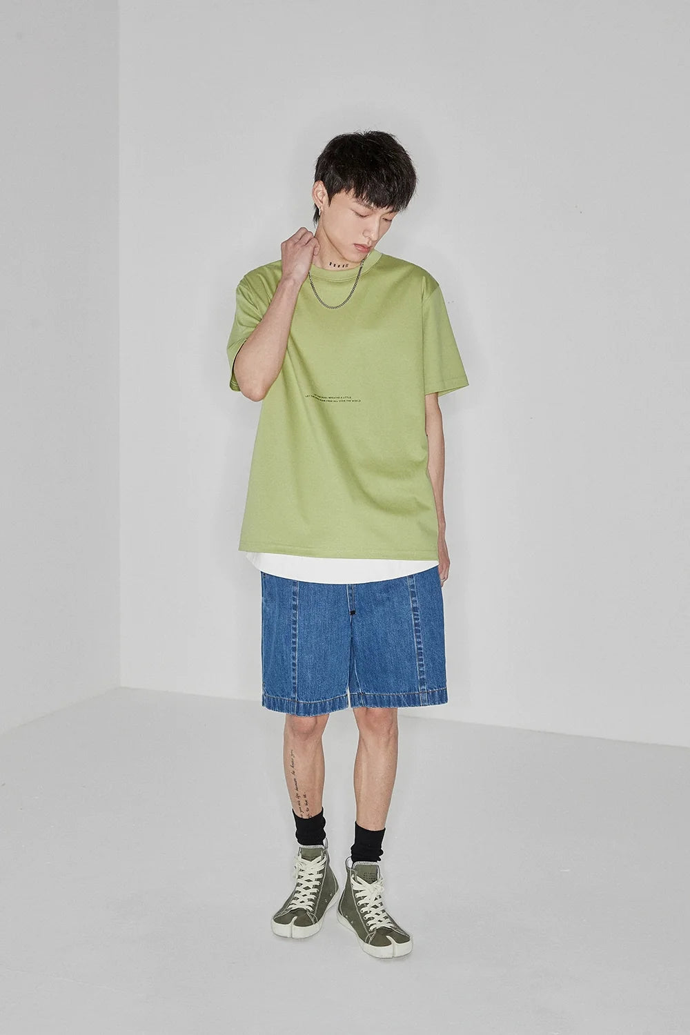 Color Block Letter Print Standard Tee - Notkicks