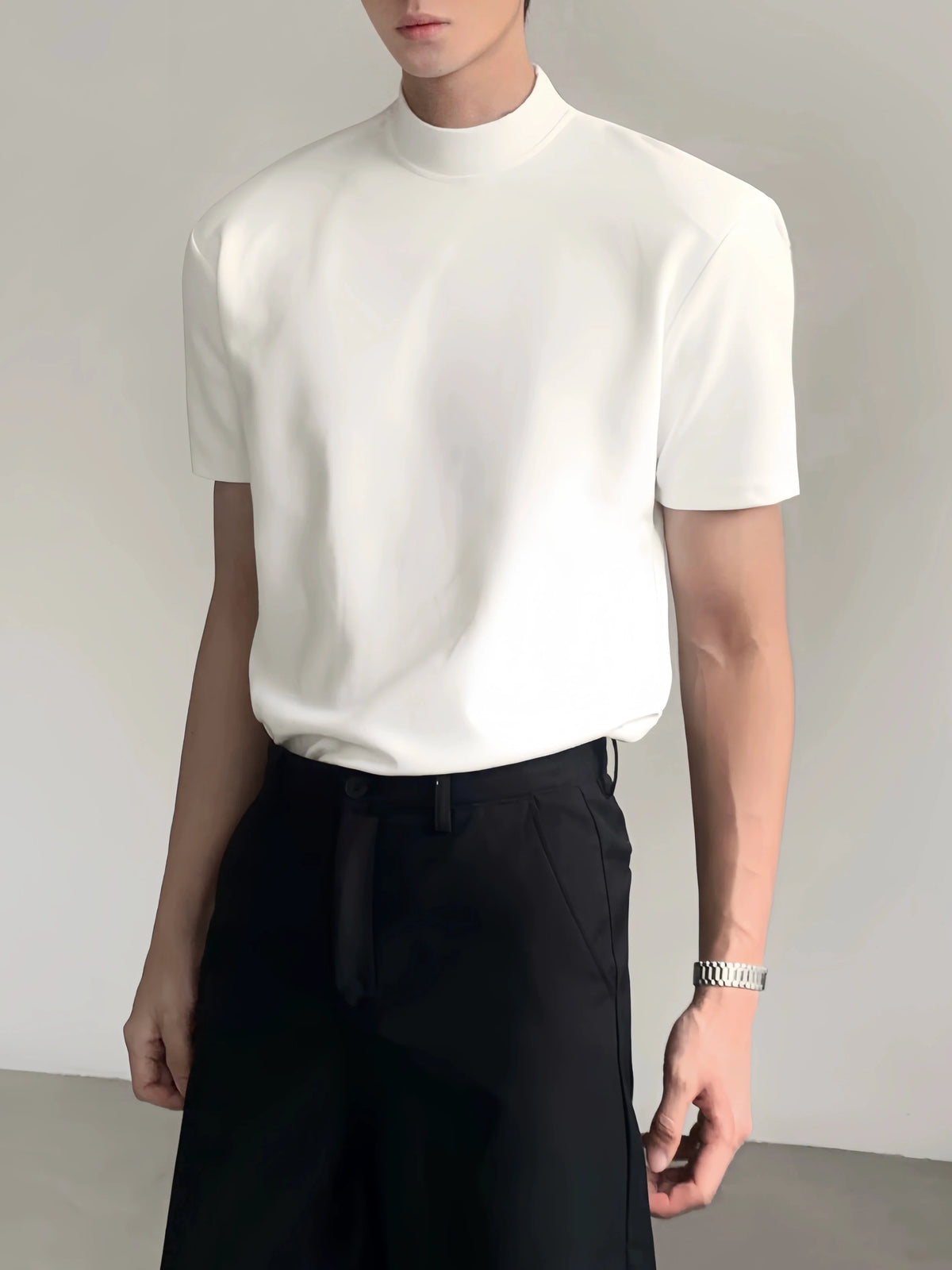 Structured Mock Neck Tee - Notkicks
