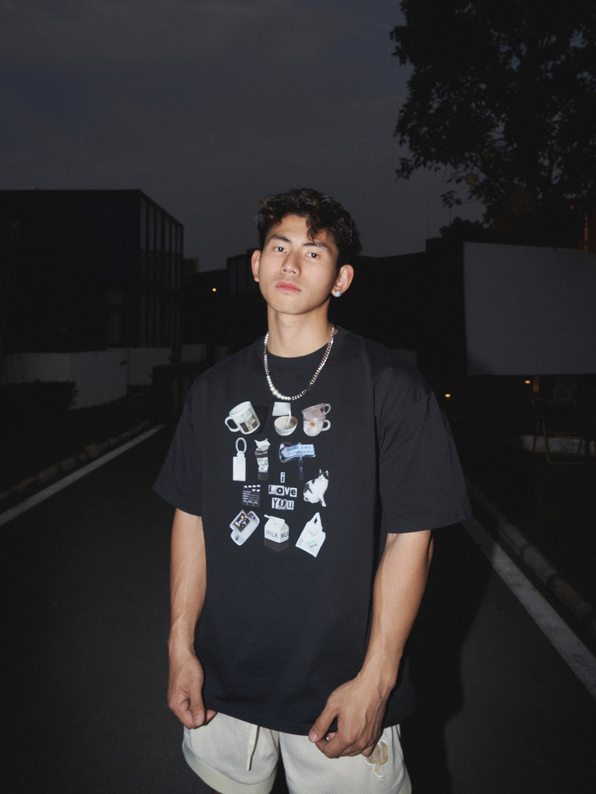 Café Print Graphic T-Shirt - Notkicks