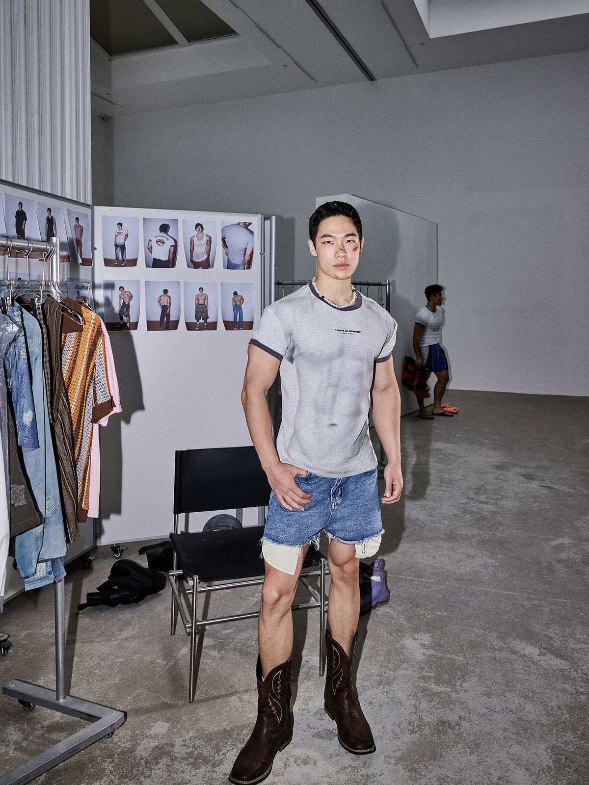 Ash Mesh Contrast Ringer Tee - Notkicks