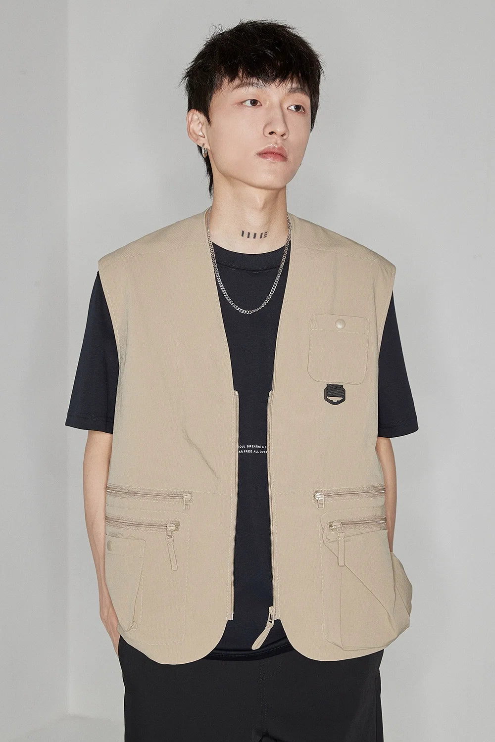 Color Block Letter Print Standard Tee - Notkicks