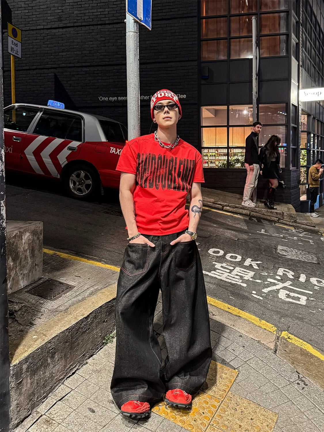 Neon Vault Statement Logo Tee - Notkicks