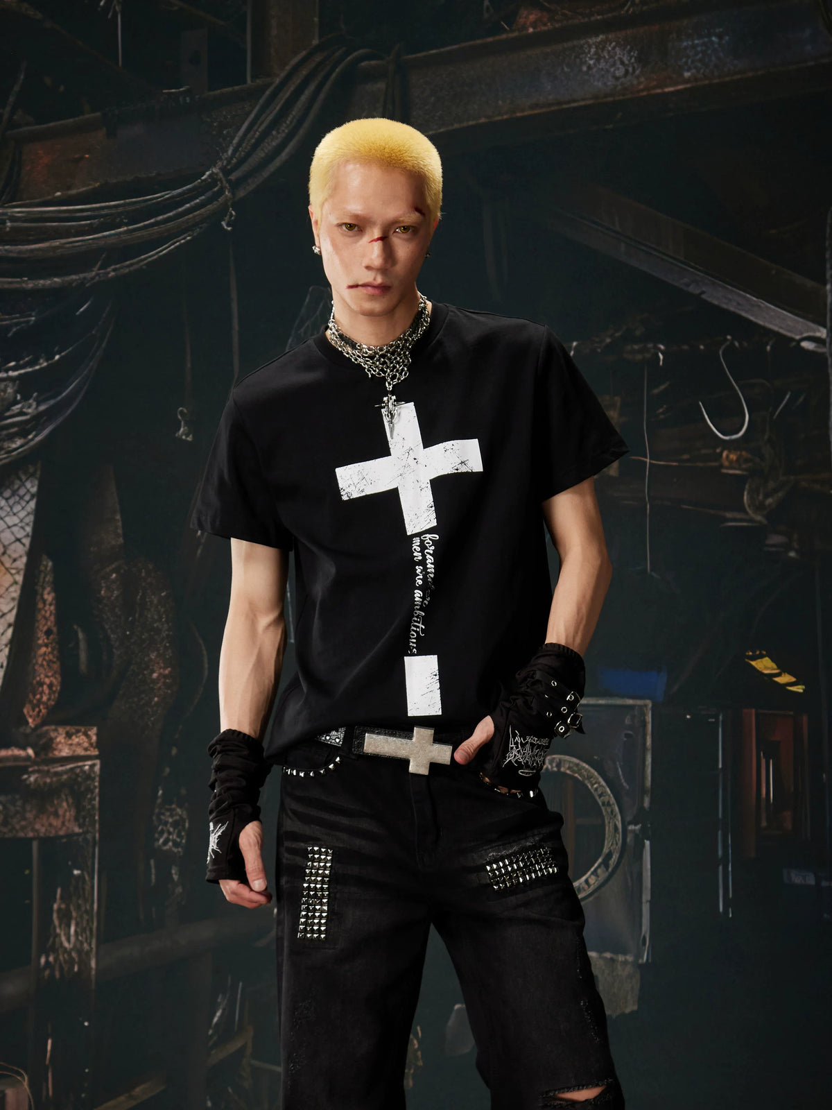 Sanctum Script Cross Graphic Tee - Notkicks
