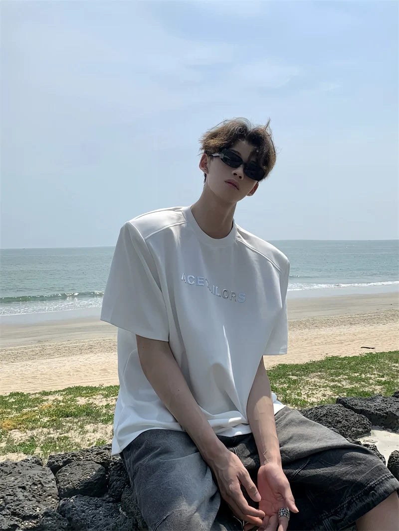 Oversized Logo Tee - Notkicks
