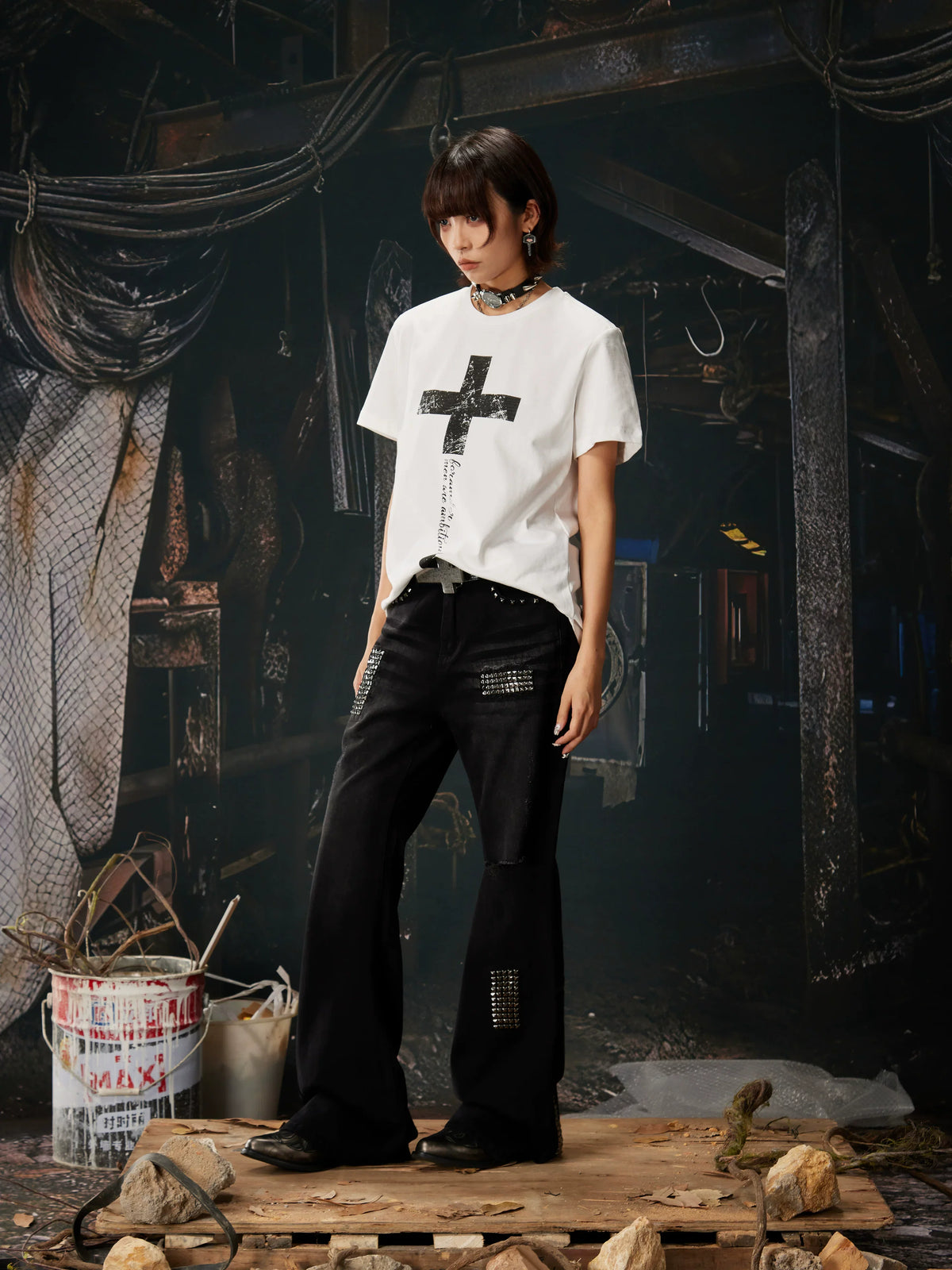 Sanctum Script Cross Graphic Tee - Notkicks