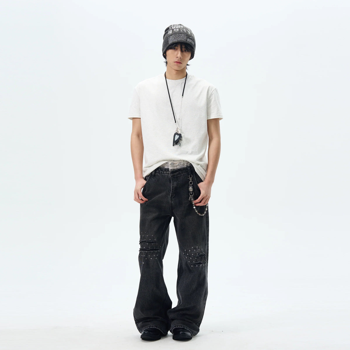 Classic Minimalist Crew Neck T-Shirt - Notkicks