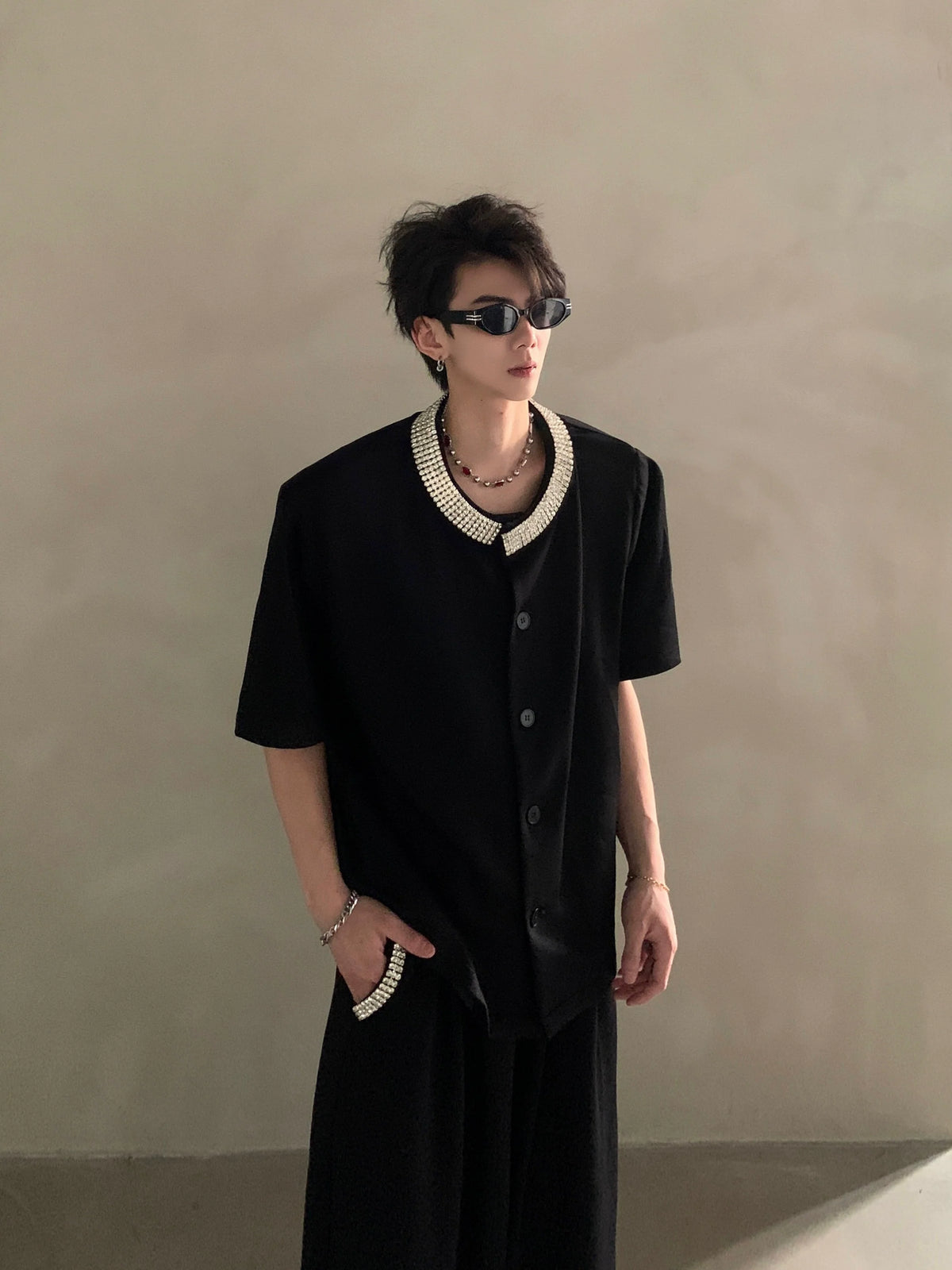 Black Short Sleeve Button-Up Shirt with Embellished Gem Collar - Notkicks