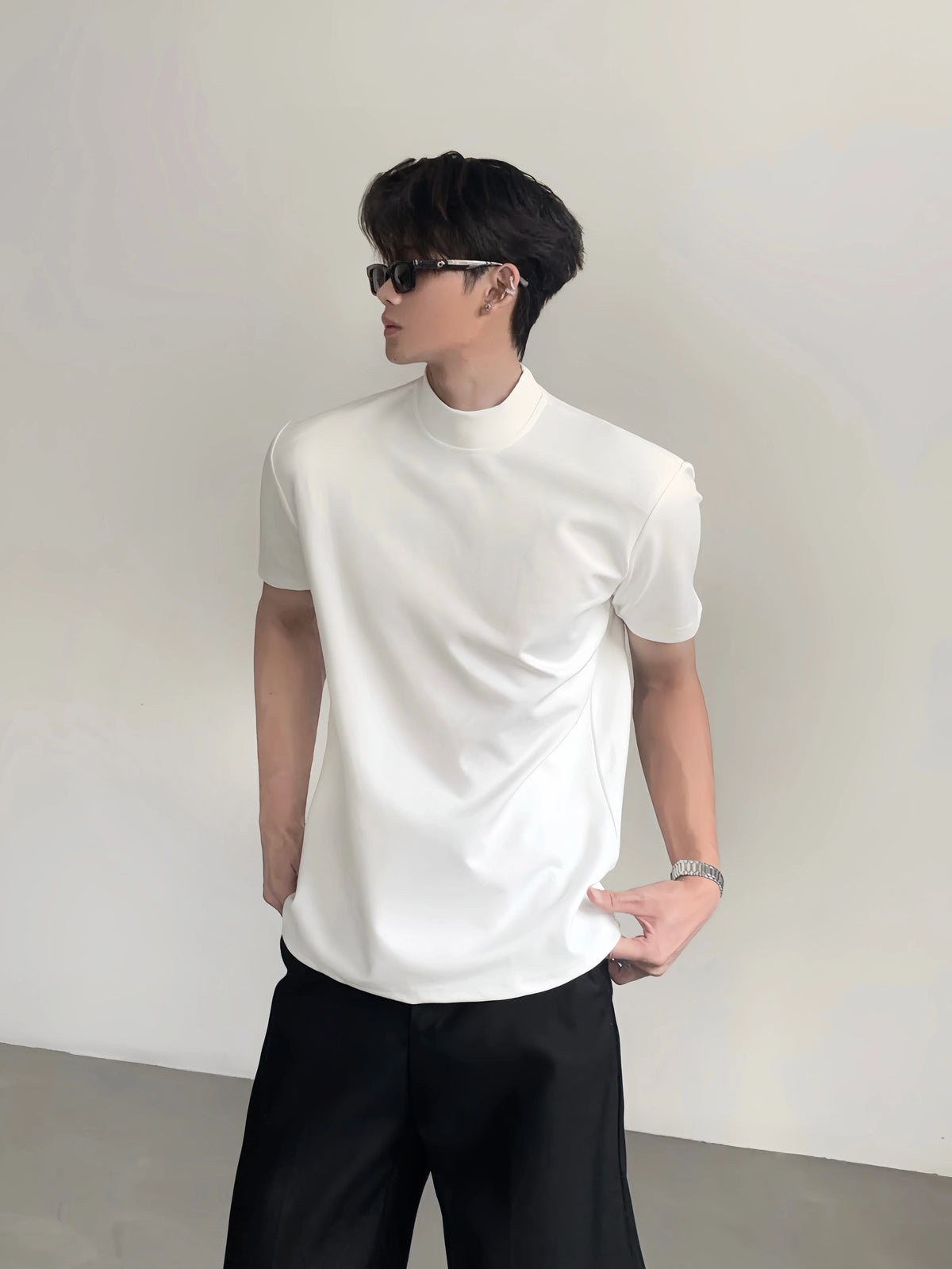Structured Mock Neck Tee - Notkicks