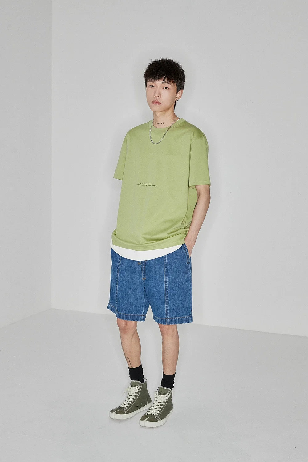 Color Block Letter Print Standard Tee - Notkicks