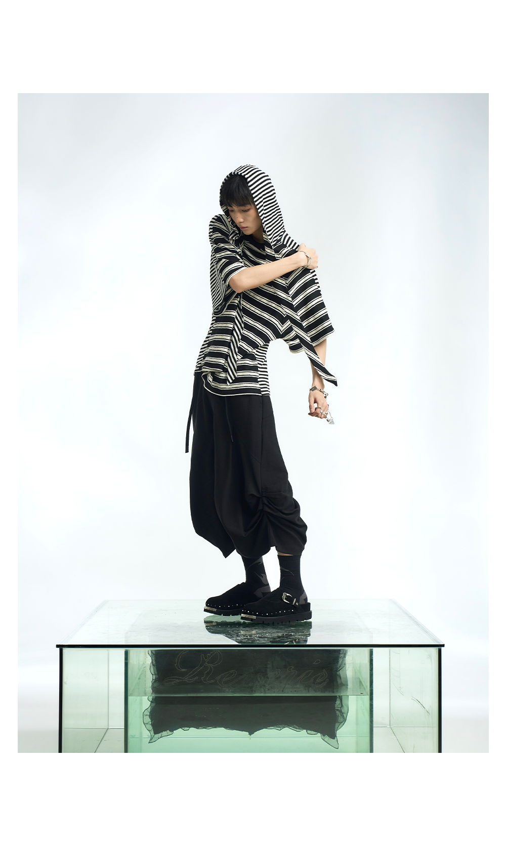 Striped Hooded Scarf Oversized T-Shirt - Notkicks