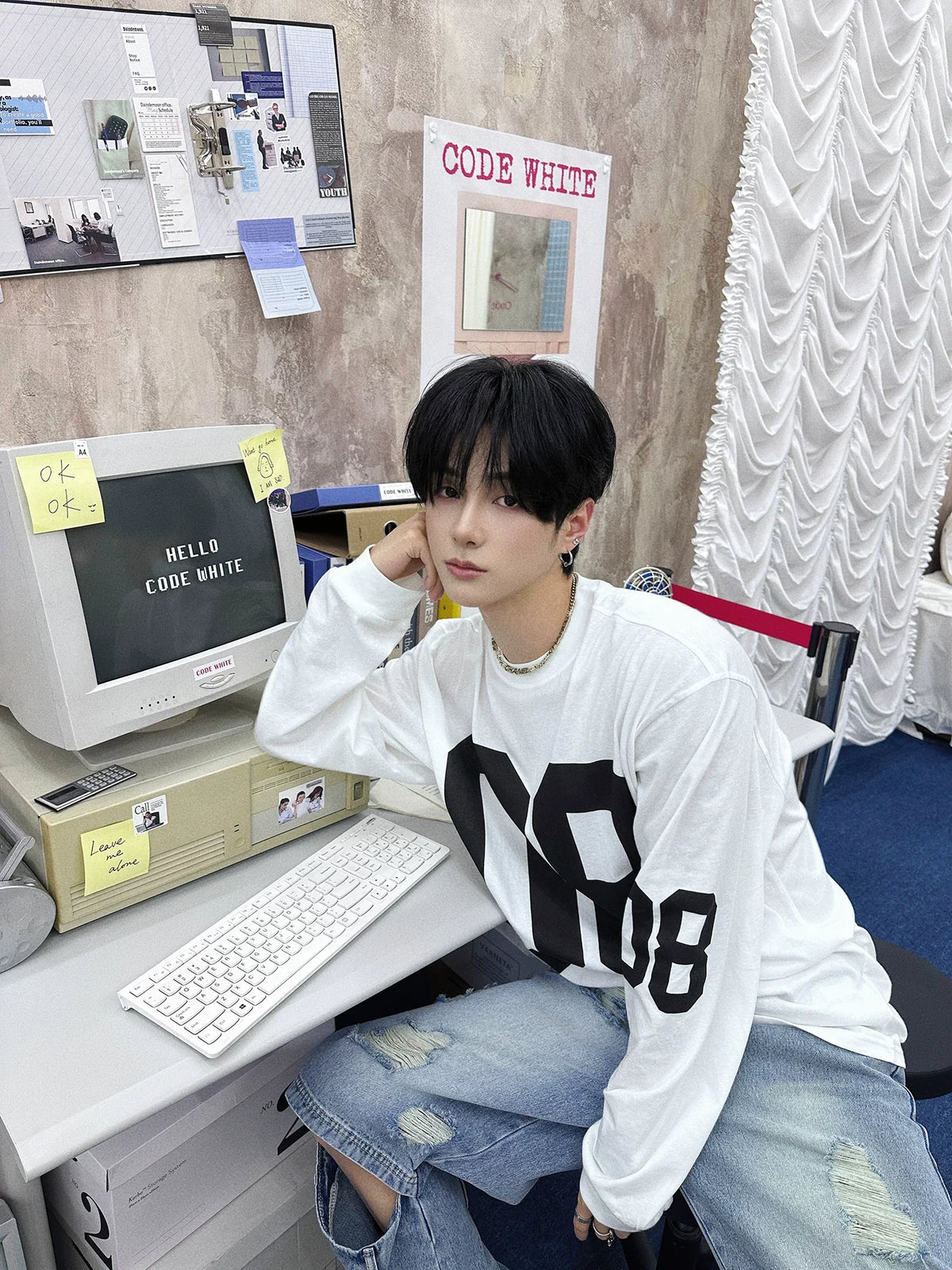 Retro Block 08 Varsity Long Tee - Notkicks
