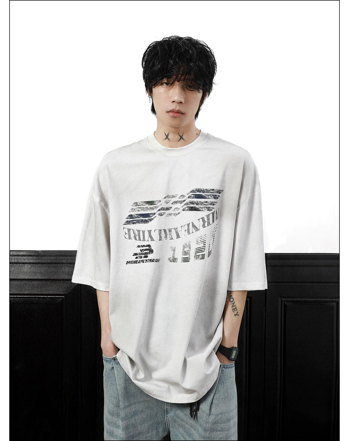 Gridline Drift Graphic Oversized Tee - Notkicks
