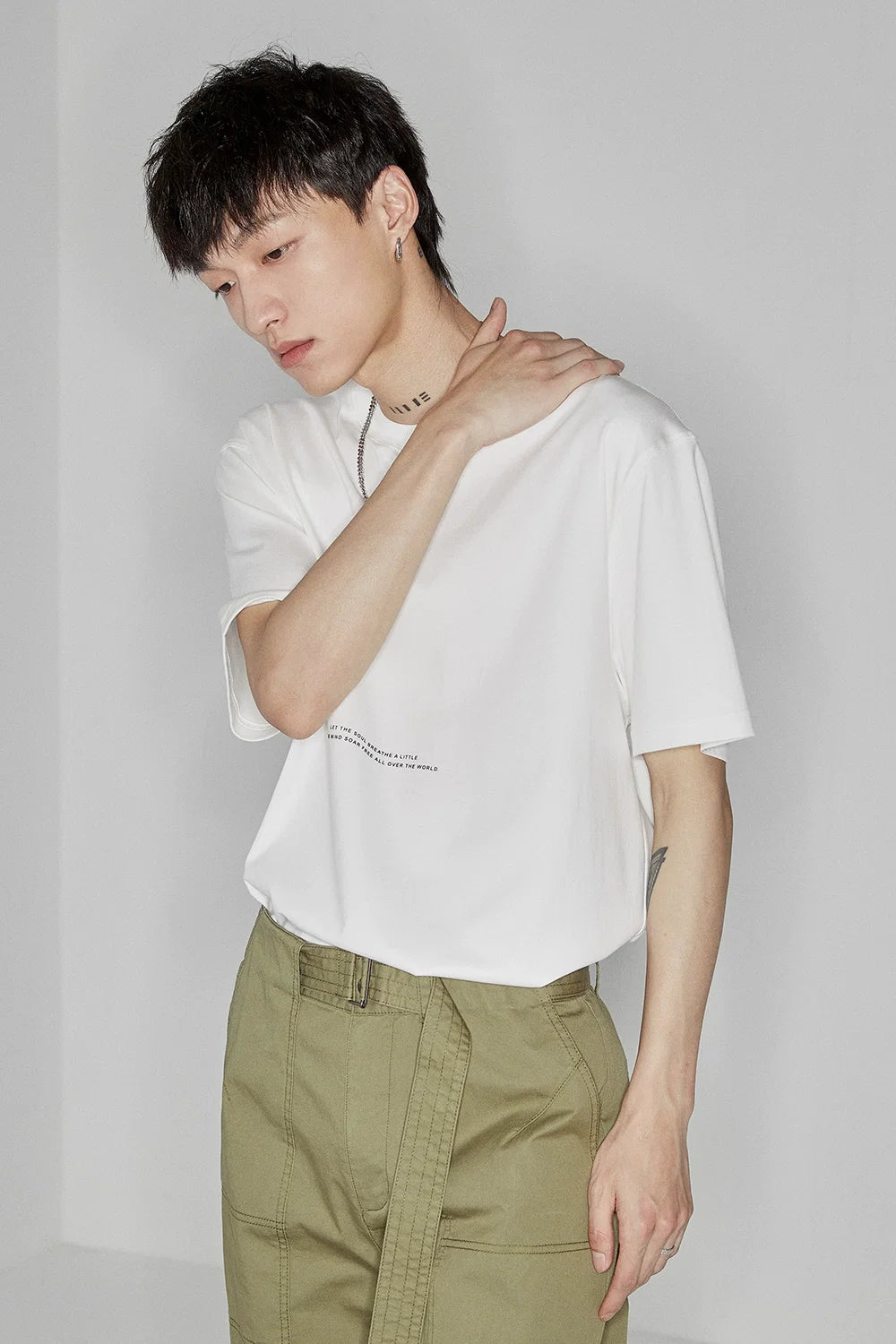 Color Block Letter Print Standard Tee - Notkicks